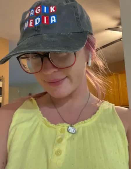 IM 9 MONTHS 🤰🏼 💞 profile photo