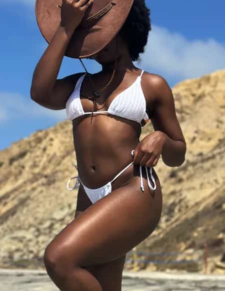 Ebony Butts Premium profile photo