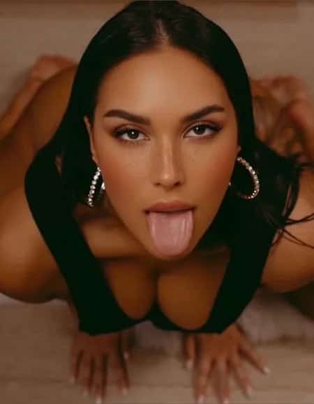 Arabic princess profile photo