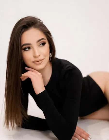 Libi Azar - 18 😻 profile photo