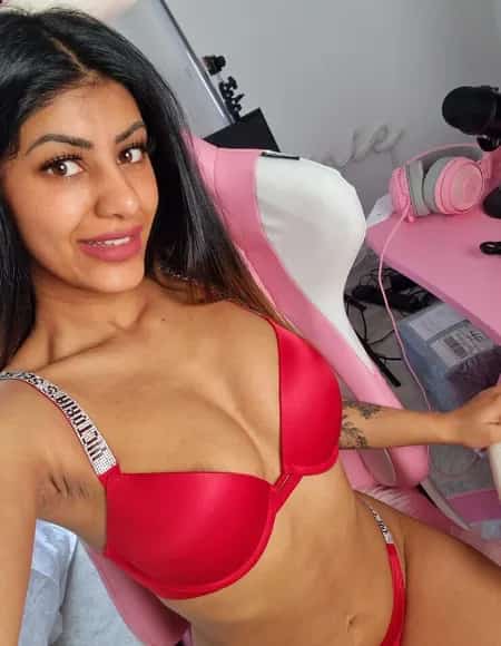 👅 𝐏𝐋𝐀𝐘 𝐖𝐈𝐓𝐇 𝐋𝐎𝐋𝐀 𝐑𝐎𝐒𝐄 💋 profile photo