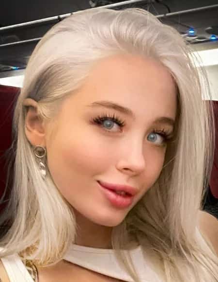 Milla 💜 secret page in bio profile photo