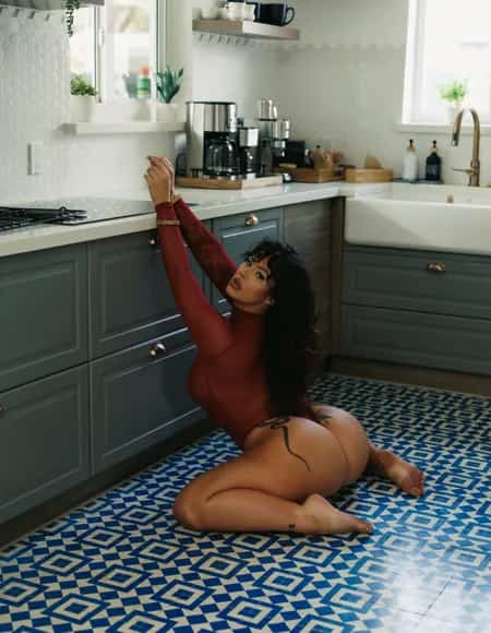 Zoë Renea 💕 profile photo