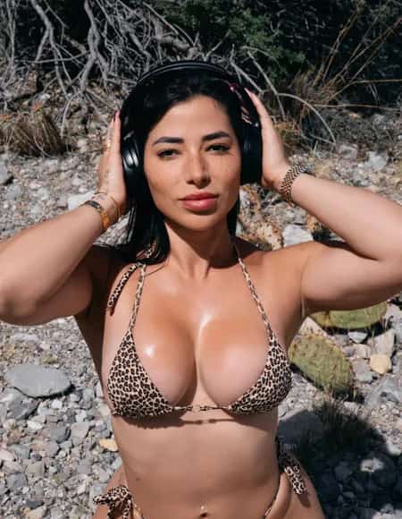 Pie L 🌺 profile photo