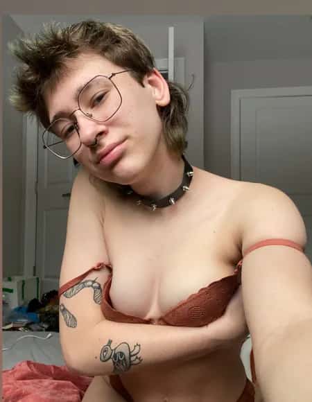 Robin🧚‍♂️(21) profile photo