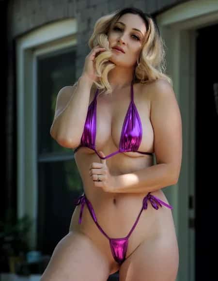 Holly Wolf profile photo