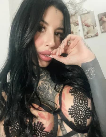 Aradyaltmodel OnlyFans profile