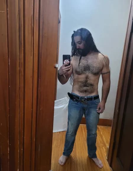 Luke Warhm OnlyFans profile