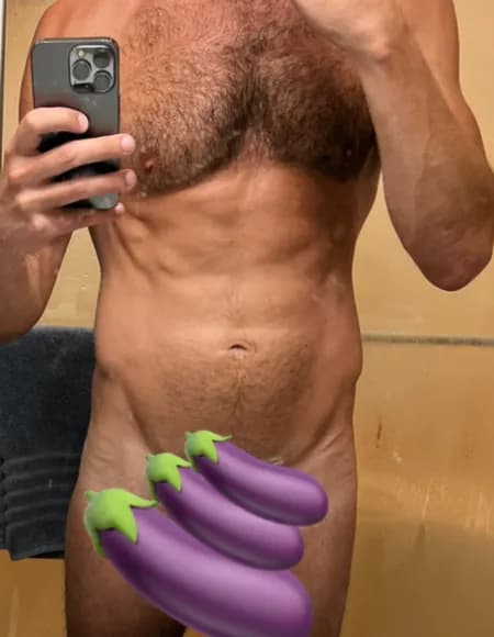 HungDTW OnlyFans profile