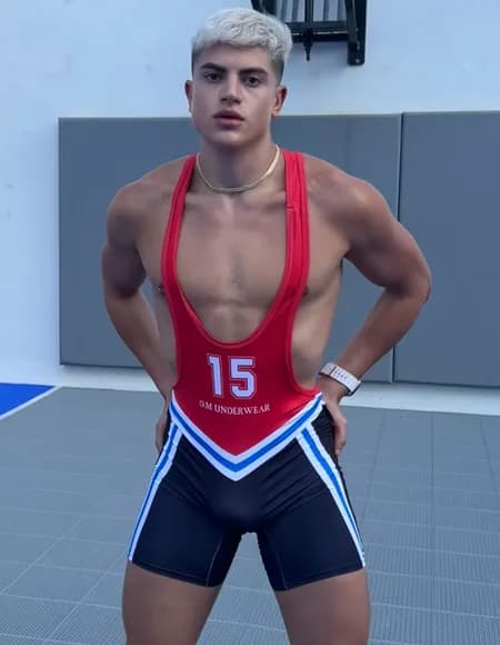 KRAUX 🔥 OnlyFans profile