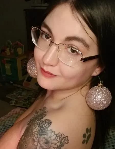 Squishy_Mamacat OnlyFans profile