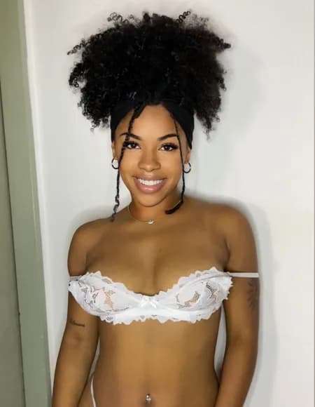 Paola🖤Ebony queen👑 OnlyFans profile