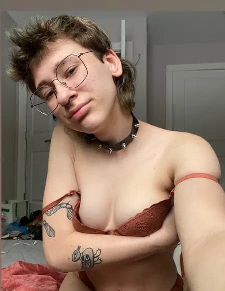 Robin🧚‍♂️(21) OnlyFans profile