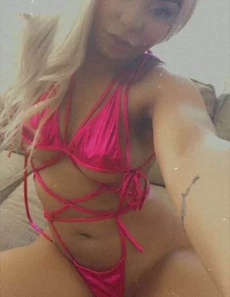 Renee Raw 💦 OnlyFans profile