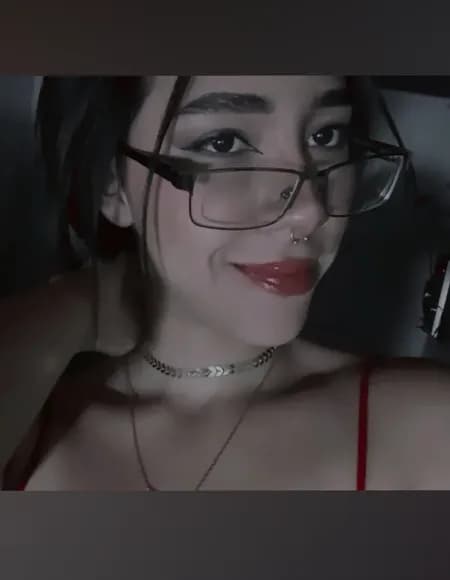 Elizabeth Smith OnlyFans profile