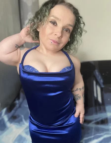 Midget Stripper xxx sassee Cassee free profile