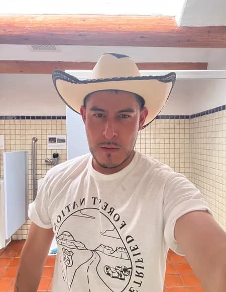 B A D S U N OnlyFans profile