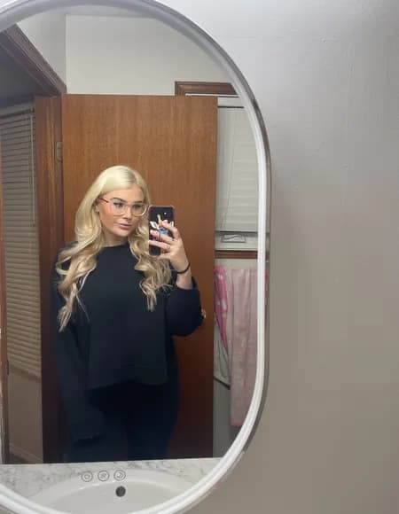 Teagan B OnlyFans profile