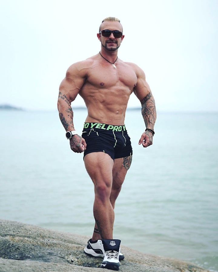 Aaronwild