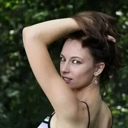 Abiadultpics