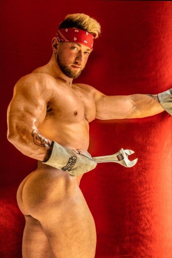 Adamxlee
