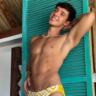 Addy Leon