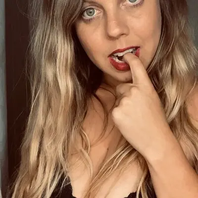 Adelaidaluxx