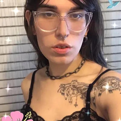 Akamedoll