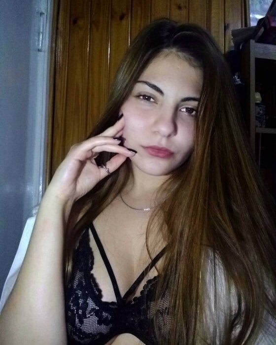 Akqiradeluxxhi