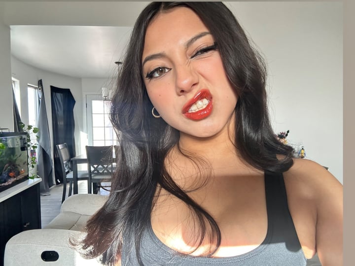 Alexisamzing