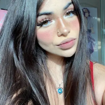 🌹 Alina Rose