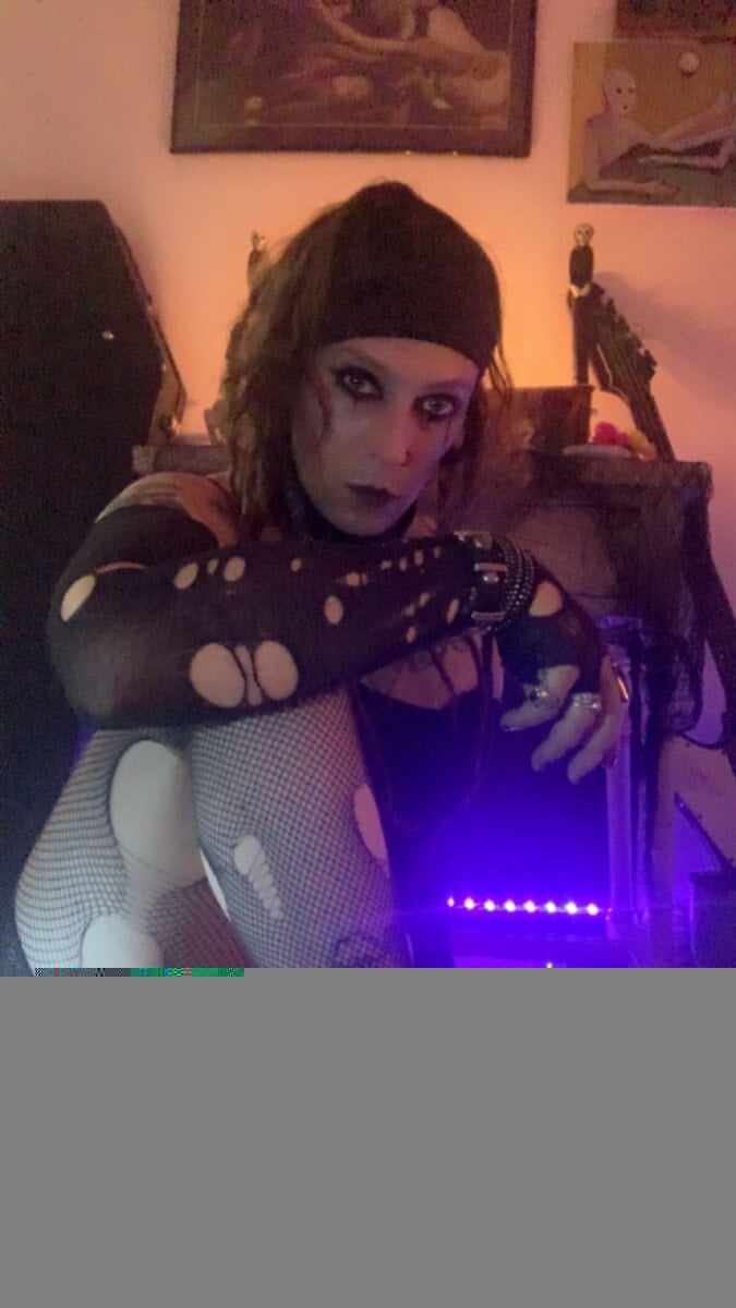 Amberaddamstg