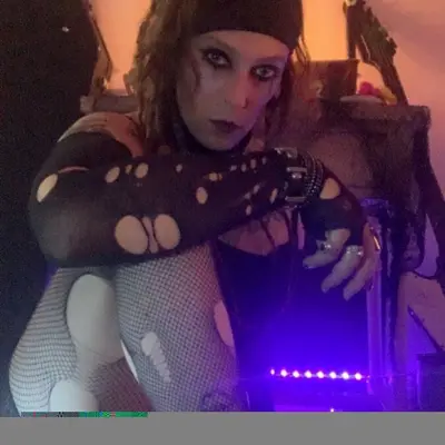 Amberaddamstg