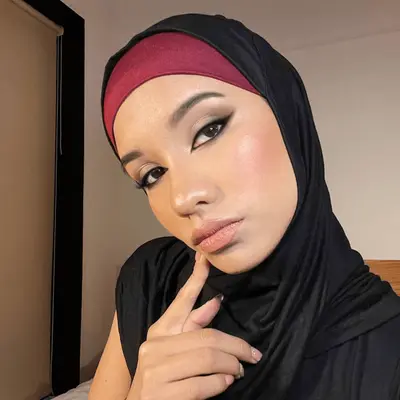 Amira Shaik