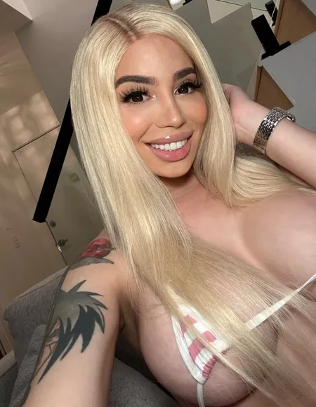 Andrea Anaconda 🐍💦 HEAVY SHOOTER