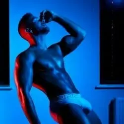 Antoniovelezxxx