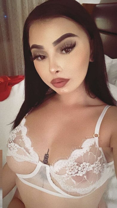 Ariannabanxx