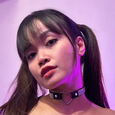 𝑨𝒔𝒊𝒂𝒏 𝑬𝒚𝒆𝒔 ✨