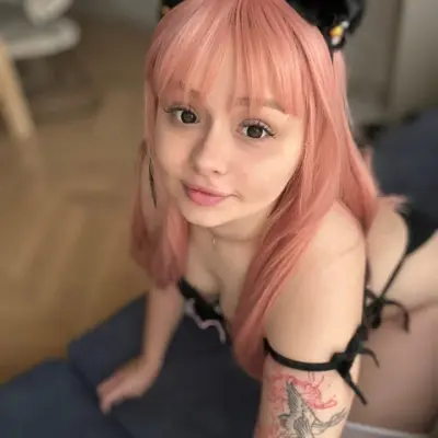 Maria (｡♥‿♥｡)🍰✨