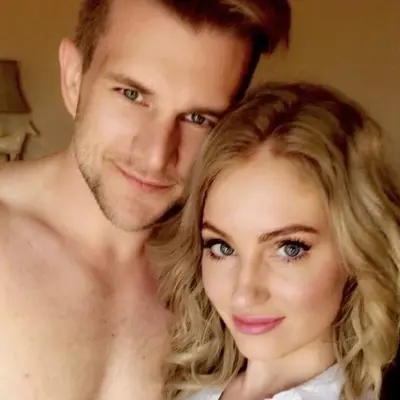 Ava &amp; Axel