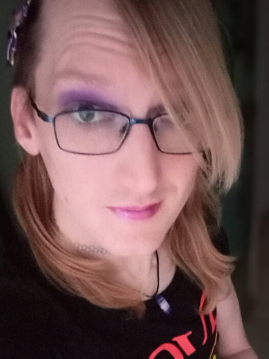 Aylaallyson