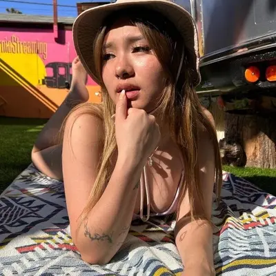 Aznbbyegg