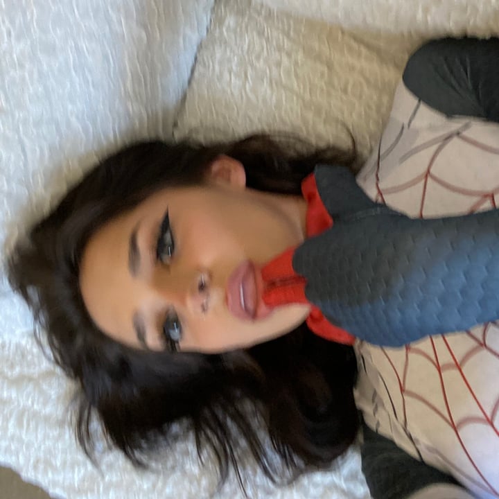 Hi