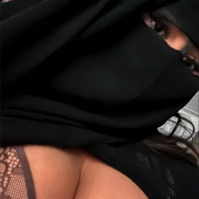 Yummy khalifa