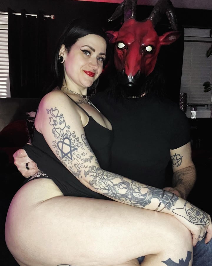 Babygirlandthebaphomet