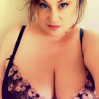 Bbwkitti
