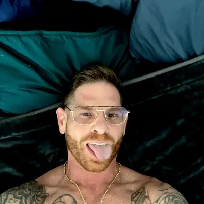 Bedroomdaddyxxx