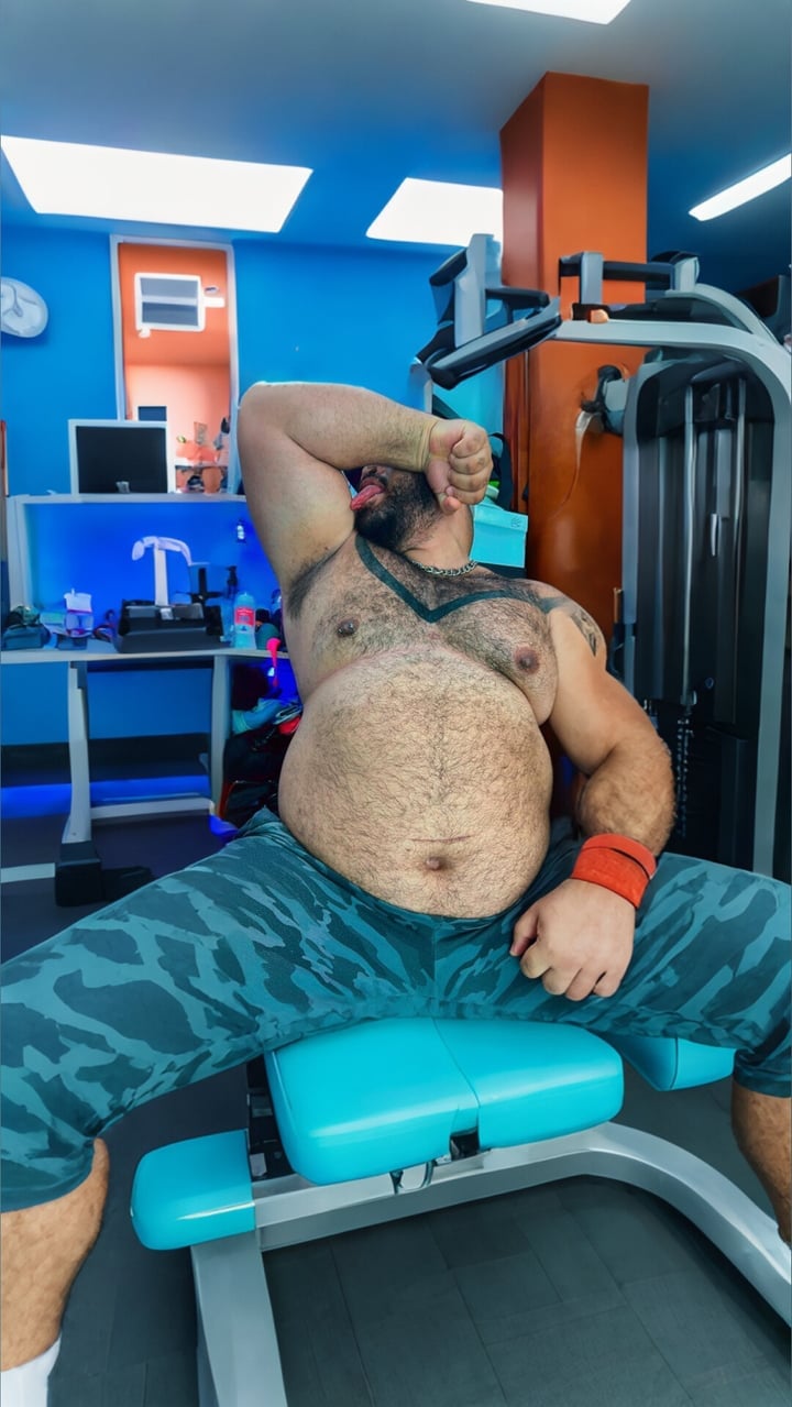 Bighairyfetish