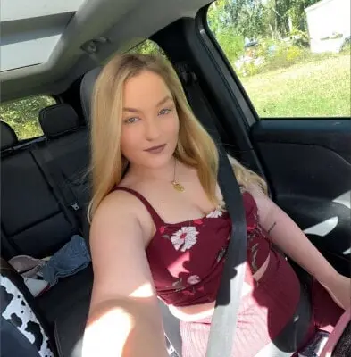Blondepeachh