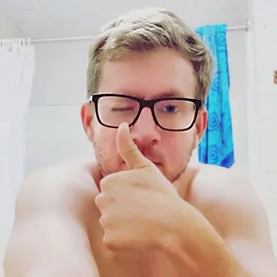 Blondnblue222